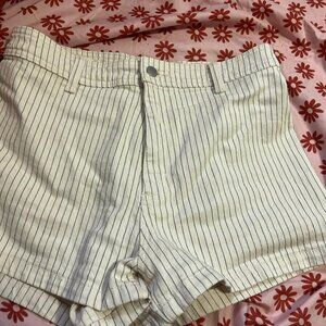 Universal Thread Women's White and Cream Shorts